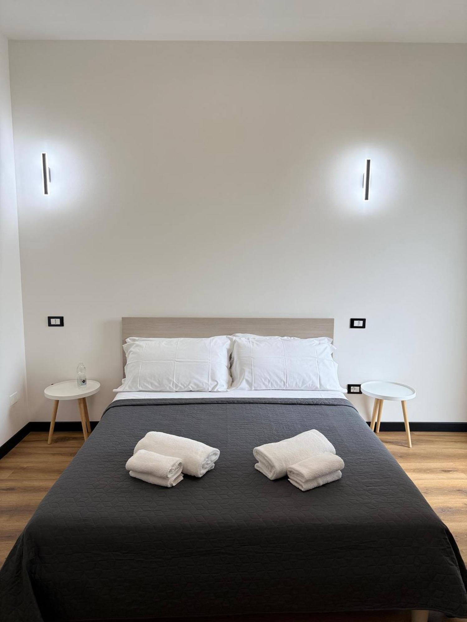 Infinity House - Eleganza Moderna Tra Treviso E Venezia Hotel Casier Exterior photo